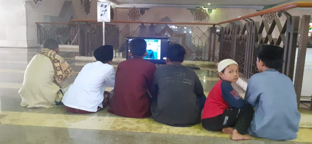 jic siapkan alat bagi jamaah tuli