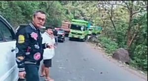 12 Jam Terjebak Macet di Camba Maros, Andi Rio Minta Pemerintah Berikan Solusi