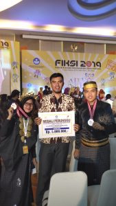 Hebat, Siswa SMAN 3 Bulukumba Raih Juara FIKSI di Kota Bandung