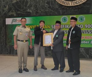 Anies Saksikan Penyerahan ISO 9001:2015 Kepada MUI DKI Jakarta