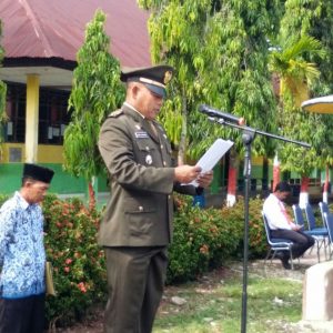 Danramil Malangke Barat Pimpin Upacaran Hari Pahlawan di SMA 6 Lutra