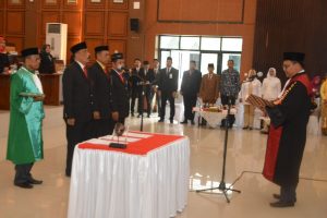 Bupati Sinjai Hadiri Pelantikan Pimpinan DPRD, Lukman Asal Resmi Jabat Ketua