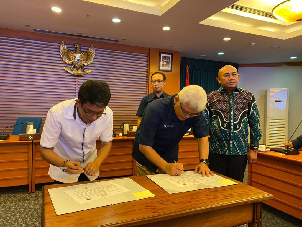 Penandatanganan MoU, MoA, dan PKS antara UMI dan PT Pupuk Kaltim