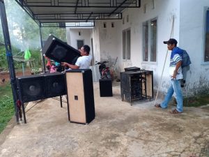 Bang Dhedy Sound Iringi Reses Anggota Dewan Di Tellulimpoe