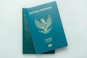 Cara Mudah Urus Paspor Lewat WhatsApp