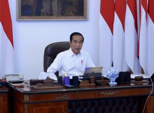 Pemerintah Wajibkan Warga Kenakan Masker saat Beraktivitas di Luar Rumah