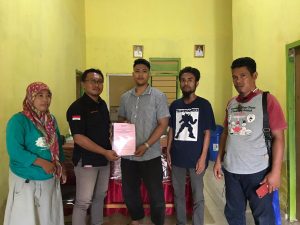 Tim Perumus Serahkan Draft Ranperdes Bumdes Salassae ke Pemerintah Desa