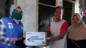 DT Peduli Sulsel Salurkan Bantuan Sembako untuk Difabel