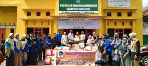 Prodi Pendidikan Bahasa Indonesia UMB Menyerahkan Bantuan Untuk Korban Banjir Bantaeng Melalui MDMC Muhammadiyah