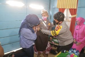 Ingin Jadi Polwan , Bocah Pengidap Kanker Darah di wajo Dikunjungi Kapolda Sulsel dan Ketua Bhayangkari