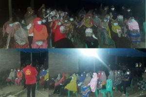 Meski Larut Malam, Warga Desa Barugariattang Tetap Setia Menanti Kehadiran TSY