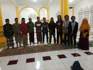 Peduli Mesjid, KTAP Serahkan Bantuan Dana Kepada Pengurus Mesjid Nurul Ukhwah Kaseseng