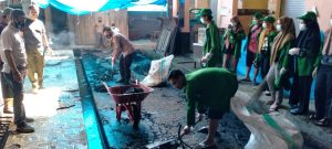 Kapolsek Dan Camat Bulukumpa Pimpin Kerja Bakti Pasar Tanete