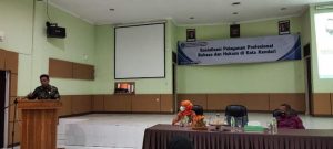 Ketua DPRD Sultra Buka Kegiatan Sosialisasi Pelayanan Profesional Bahasa dan Hukum