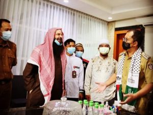 Dampingi Ulama Palestina, Al Quds Volunteer Indonesia dan FUIB Sulsel, Diterima Walikota Makassar