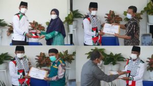 Melalui 3 Lembaga, Bupati Kolaka Utara Serahkan Bantuan 58 Juta Lebih Untuk Palestina