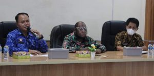 Dihadapan Bupati Manokwari Selatan, Kakanwil Kemenkumham Pabar Gelar Sosialisasi Kekayaan Intelektual