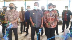 Bupati Kolut Bersama Kepala BI Sultra Resmikan Program Sosial BI Untuk Petani Bawang Merah