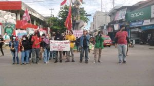 Peringati Hari Reformasi Ke 23 Tahun, Solidaritas Perjuangan Mahasiswa Majene Gelar Aksi