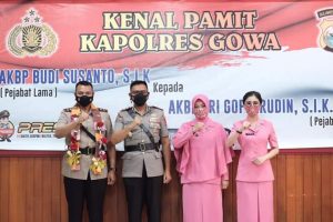 Pucuk Pimpinan Berganti, Suami Uut Permatasari Resmi Jabat Kapolres Gowa