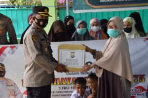 Peringati Hari Bhayangkara Ke 75, Jajaran Polres Bone Kunjungi dan Serahkan Bantuan di Panti Asuhan