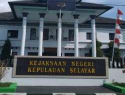 Kejari Selayar Berhasil Membokar dan Menangkap Pelaku Korupsi Proyek Bandara Aroeppala
