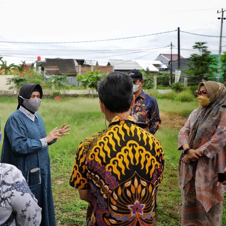 Kunjungan Bunda Paud dilokasi 5 Kecamatan di Kota Makassar yang Akan Dibangun Sekolah Standart Internasional