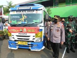 Pastikan Perekonomian dan Prokes Berjalan, Kapolri Gelar Posko PPKM di Pasar