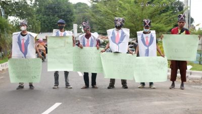 UKT Bermasalah: Ini Desakan Almaun Kepada Rektor UINAM Saat Aksi