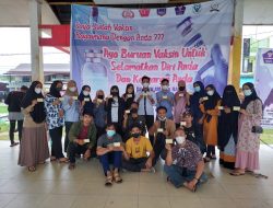 Kolaborasi PP HIPPMA KOLSEL Bersama Gugus Tugas Covid 19 Kolaka Sukses Gelar Vaksinisasi Massal
