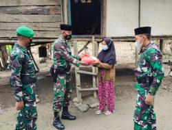 Aksi Berbagi Sembako “Yonif 725/Woroagi”, Kebiasaan Yang Melekat di Tubuh TNI