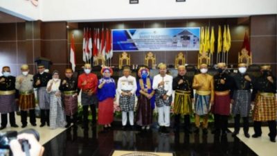 Hadiri Puncak Hari Jadi Mamuju Ke-481, Ini Harapan Bupati Majene