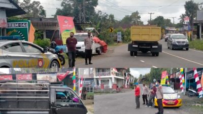 kendaraan pengangkut sapi yang melintas dijalan poros Kab. Bulukumba-Kab. Sinjai di Pertigaan Desa Barugae Kec. Bulukumpa Kab. Bulukumba