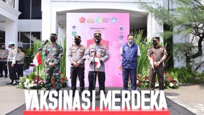Kapolri Jenderal Listyo Sigit Prabowo Launching Gerakan Vaksinasi Merdeka,