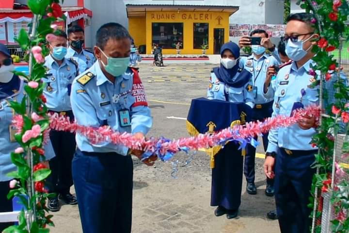 Kadiv Yankum Kemenkumham Sul-Sel Resmikan Taman Ramah Anak Rutan Pinrang