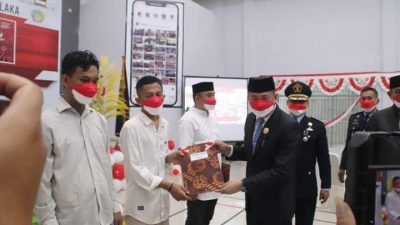 Penyerahan Remisi Umum Bagi Narapidana Dan Anak Pada HUT RI Ke-76 di Kabupaten Kolaka
