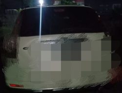 Warga Grebek Mobil Bergoyang, Diduga Oknum Polisi Keasikan Wik-Wik Dengan Selingkuhan