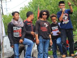 Ada Apa ?  DPP OPM Menggelar Aksi Unras di Depan Rujab Plt Gubernur Sulsel