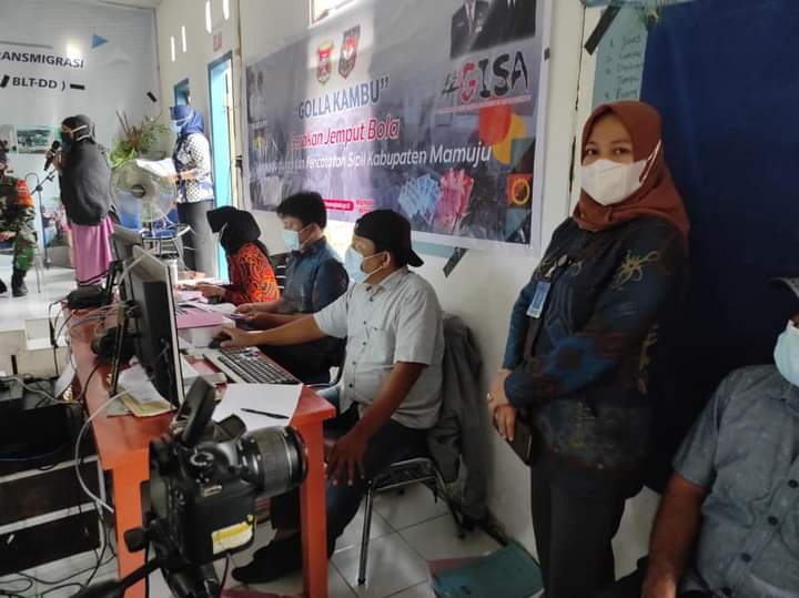 Pelayanan Dukcapil Kabupaten Mamuju Langsung Ke desa-desa