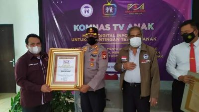 Kapolres Gowa Raih Penghargaan KPAI