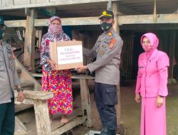 Bhayangkari Bulukumpa Peduli di Masa Pandemi Covid-19