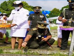 Peringati HUT Ke-76 TNI, Pangdam XVIII/Kasuari Pimpin Ziarah di TMP Tri Jaya Sakti Sorong