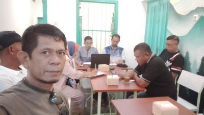 Panitia Raker LPT_ HB Laksanakan Rapat Persiapan Kegiatan di Cafe Natural