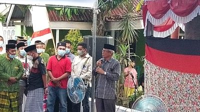 Iringi Pemakaman Ibunda Gubernur, Wagub Sultra : Almarhumah Tak Kenal Lelah Beribadah