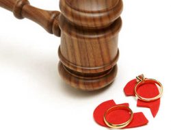 Runtuh Mahligai Rumah Tangga BB, Oknum Ketua DPRD Sinjai Ditengarai Biangnya..?