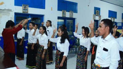 Kegiatan pelantikan Ketua dan pengurus Himpunan Mahasiswa Pacar (HIMAP) Makassar ini di gelar di gedung Komite Nasional Pemuda Indonesia (KNPI) Propinsi Sulawesi Selatan