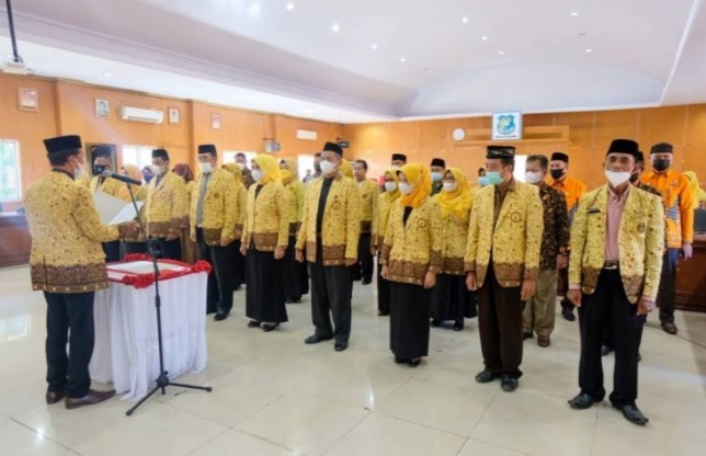 Pelantikan Pengurus Asosiasi Pengawas Sekolah Indonesia (APSI) Kabupaten Bulukumba periode 2021-2026, di Ruang Pola Kantor Bupati