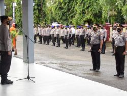 Kapolres Bone Pimpin Upacara Kenaikan Pangkat Pengabdian Wakapolres & Kabagren 