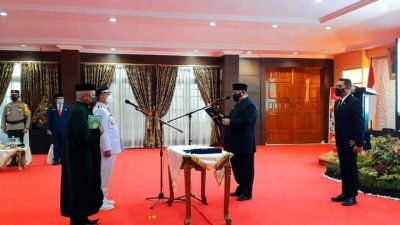 Gubernur Sultra Resmi Lantik Ir H Sulwan Aboenawas MSi Sebagai Penjabat Bupati Koltim