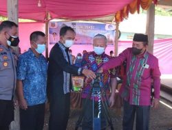 Resmikan KIM Di Desa Tondowatu, Pj Bupati Koltim Harap Masyarakat Melek Teknologi Informasi